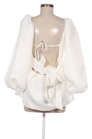 Damen Shirt Laagam, Größe L, Farbe Weiß, Preis 89,51 €