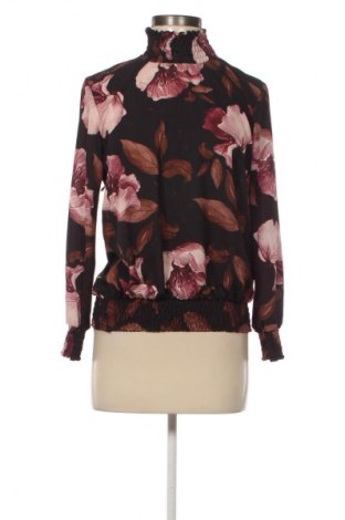 Damen Shirt NEW COLLECTION, Größe M, Farbe Mehrfarbig, Preis 21,99 €