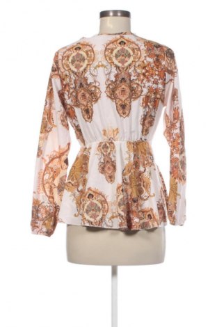 Damen Shirt NEW COLLECTION, Größe S, Farbe Mehrfarbig, Preis € 23,99