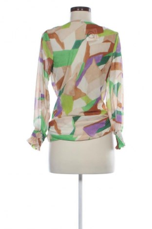 Γυναικεία μπλούζα NEW COLLECTION, Μέγεθος M, Χρώμα Πολύχρωμο, Τιμή 17,99 €