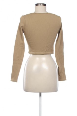 Dámská halenka Pull&Bear, Velikost M, Barva Béžová, Cena  169,00 Kč