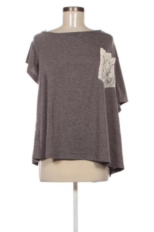 Bluzka damska SHEIN, Rozmiar 3XL, Kolor Szary, Cena 37,99 zł
