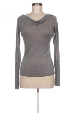 Damen Shirt United Colors Of Benetton, Größe S, Farbe Grau, Preis 17,39 €