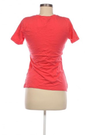 Γυναικείο t-shirt Piazza Italia, Μέγεθος L, Χρώμα Ρόζ , Τιμή 10,99 €