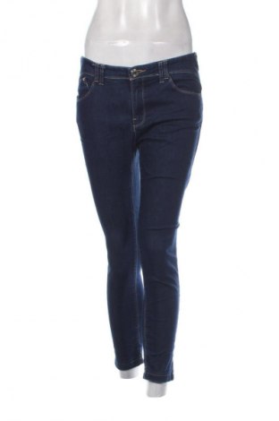 Dámske džínsy  Armani Jeans, Veľkosť M, Farba Modrá, Cena  30,95 €