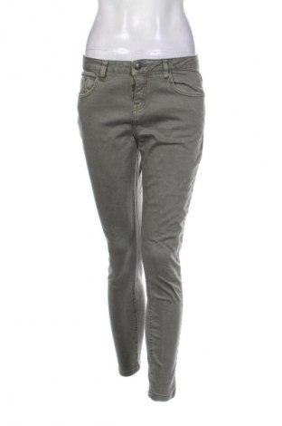 Damskie jeansy Beloved, Rozmiar M, Kolor Zielony, Cena 67,00 zł
