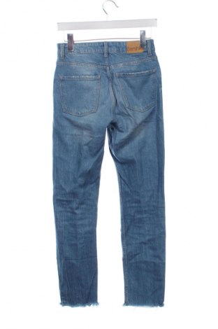 Damen Jeans Bershka, Größe XS, Farbe Blau, Preis 20,99 €