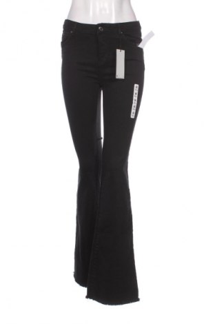Blugi de femei Bershka, Mărime M, Culoare Negru, Preț 73,98 Lei