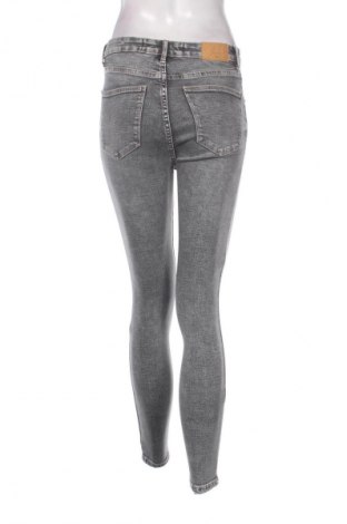 Damen Jeans Bershka, Größe S, Farbe Grau, Preis € 13,05