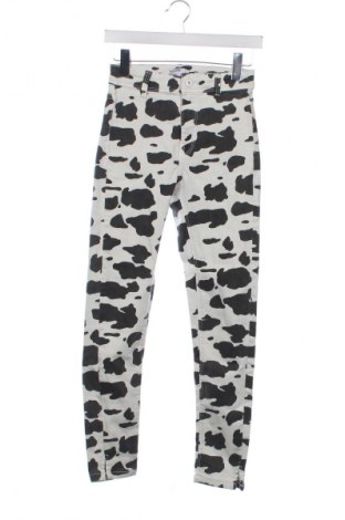 Damen Jeans Bershka, Größe XS, Farbe Mehrfarbig, Preis € 8,99