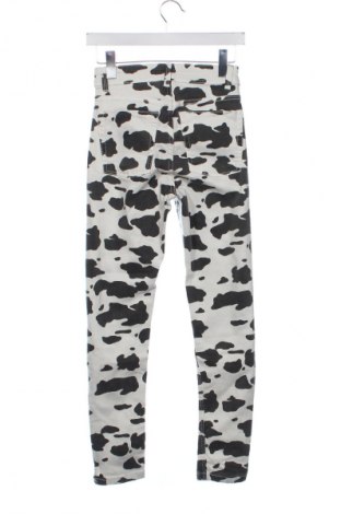 Damen Jeans Bershka, Größe XS, Farbe Mehrfarbig, Preis € 8,99