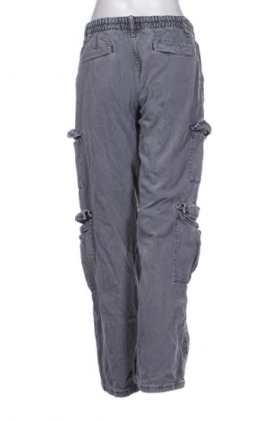 Damen Jeans Bershka, Größe S, Farbe Grau, Preis € 16,97