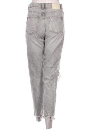 Damskie jeansy Bershka, Rozmiar S, Kolor Szary, Cena 95,99 zł
