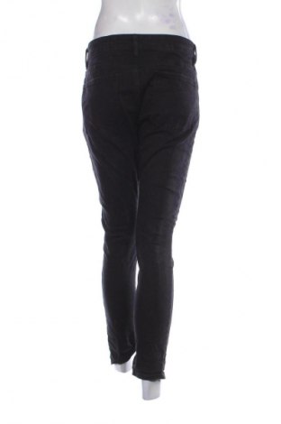 Blugi de femei Bershka, Mărime L, Culoare Negru, Preț 94,99 Lei