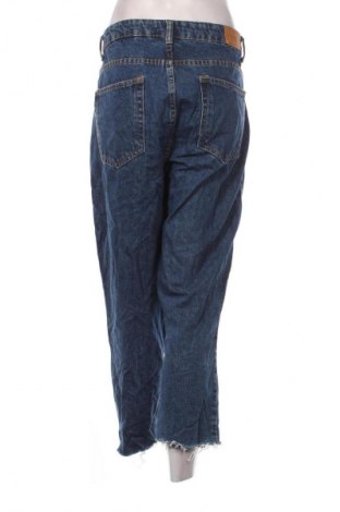 Blugi de femei Bershka, Mărime L, Culoare Albastru, Preț 94,99 Lei