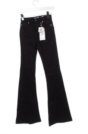 Blugi de femei Bershka, Mărime XXS, Culoare Negru, Preț 111,67 Lei
