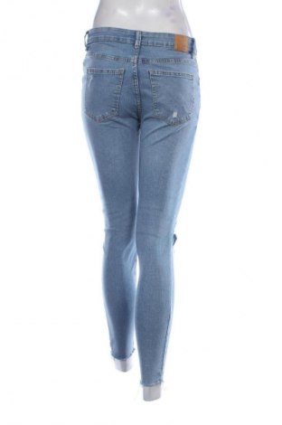 Damskie jeansy Bershka, Rozmiar S, Kolor Kolorowy, Cena 67,41 zł