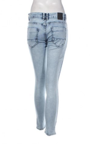 Damen Jeans Clayton, Größe M, Farbe Blau, Preis 20,99 €