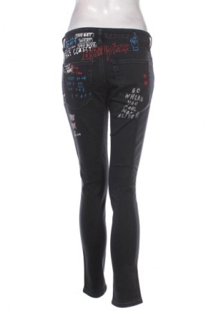 Blugi de femei Diesel, Mărime M, Culoare Multicolor, Preț 329,08 Lei