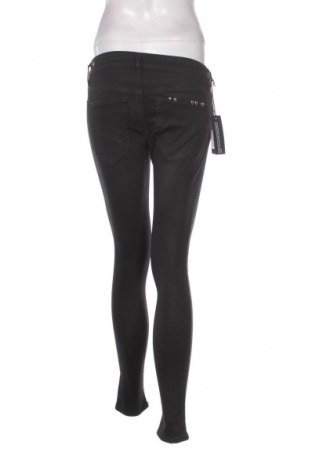 Blugi de femei Diesel, Mărime M, Culoare Negru, Preț 457,19 Lei