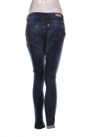 Damskie jeansy Gina, Rozmiar M, Kolor Niebieski, Cena 38,99 zł
