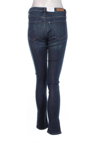 Damskie jeansy H&M, Rozmiar S, Kolor Niebieski, Cena 150,99 zł