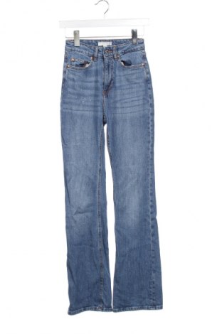 Blugi de femei H&M, Mărime XS, Culoare Albastru, Preț 73,98 Lei