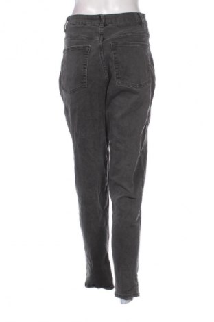 Damskie jeansy H&M Divided, Rozmiar M, Kolor Szary, Cena 66,67 zł