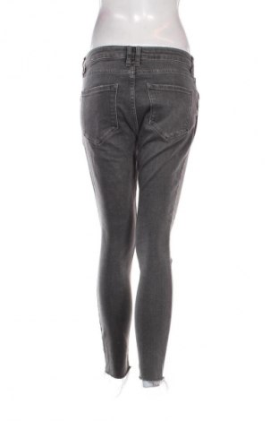 Blugi de femei Mango, Mărime M, Culoare Gri, Preț 110,99 Lei