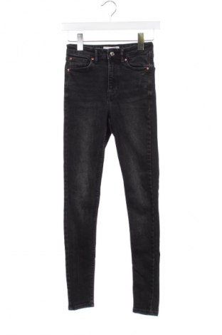 Damskie jeansy Mango, Rozmiar XXS, Kolor Czarny, Cena 43,99 zł