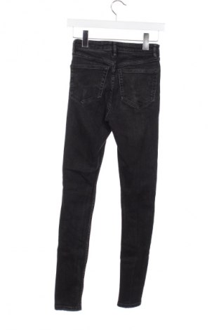 Damskie jeansy Mango, Rozmiar XXS, Kolor Czarny, Cena 43,99 zł