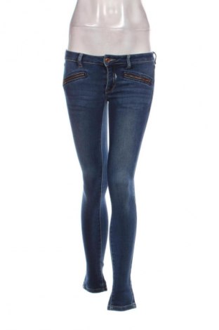 Damskie jeansy Mango, Rozmiar S, Kolor Niebieski, Cena 78,16 zł