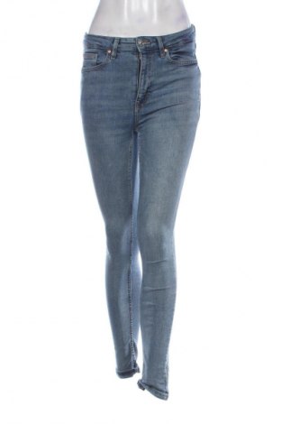 Damskie jeansy Mango, Rozmiar S, Kolor Niebieski, Cena 43,99 zł