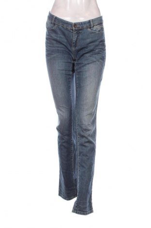 Damen Jeans Marc Cain, Größe M, Farbe Blau, Preis 70,09 €