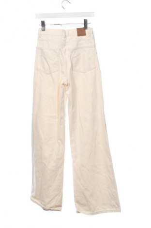 Dámske džínsy  Massimo Dutti, Veľkosť XS, Farba Kremová, Cena  38,36 €