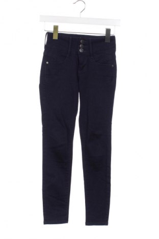 Damskie jeansy ONLY, Rozmiar XS, Kolor Niebieski, Cena 43,99 zł