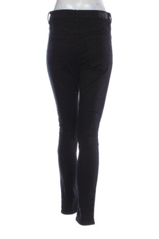 Damen Jeans Perfect, Größe M, Farbe Schwarz, Preis € 14,91