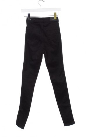 Damen Jeans Perfect Jeans By Gina Tricot, Größe S, Farbe Schwarz, Preis 46,72 €
