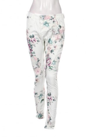 Blugi de femei Please, Mărime L, Culoare Multicolor, Preț 173,99 Lei