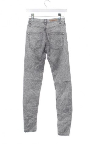 Damen Jeans Pull&Bear, Größe XS, Farbe Grau, Preis 8,99 €