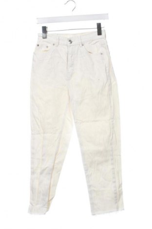 Damen Jeans Pull&Bear, Größe XS, Farbe Weiß, Preis 8,99 €