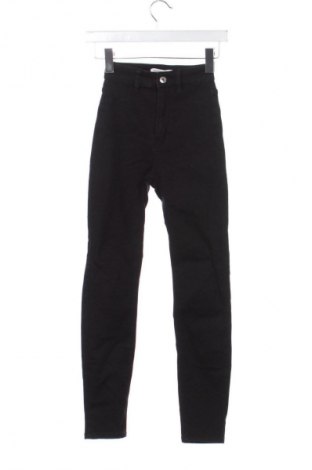 Dámské džíny  Pull&Bear, Velikost XXS, Barva Černá, Cena  469,00 Kč