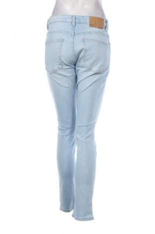 Dámske džínsy  Pull&Bear, Veľkosť M, Farba Modrá, Cena  14,83 €