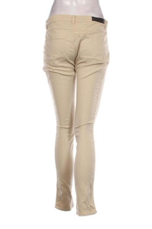 Damen Jeans Sisley, Größe M, Farbe Beige, Preis 36,99 €