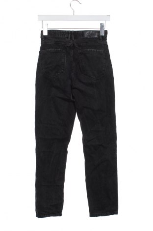 Damen Jeans Stradivarius, Größe XS, Farbe Schwarz, Preis € 8,99