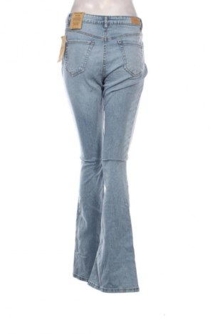 Damskie jeansy Terranova, Rozmiar M, Kolor Niebieski, Cena 150,99 zł