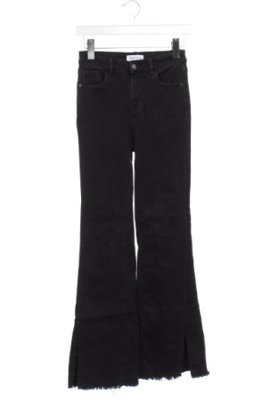 Damen Jeans Urban Revivo, Größe XS, Farbe Schwarz, Preis 20,97 €
