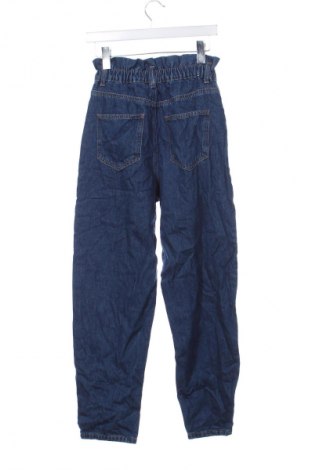 Damskie jeansy Zara, Rozmiar XS, Kolor Niebieski, Cena 88,99 zł