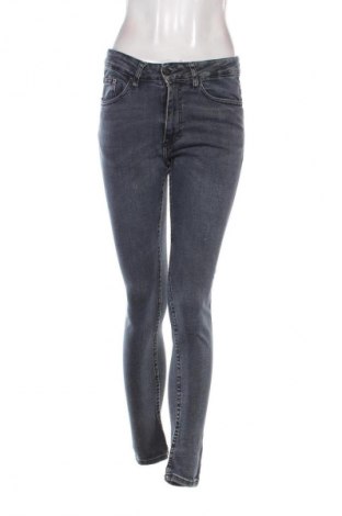Dámske džínsy  Zara, Veľkosť M, Farba Modrá, Cena  6,95 €