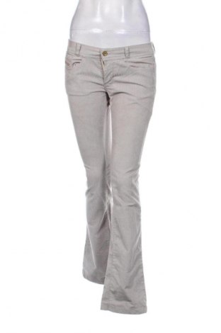 Pantaloni de velvet de femei Diesel, Mărime M, Culoare Bej, Preț 134,99 Lei
